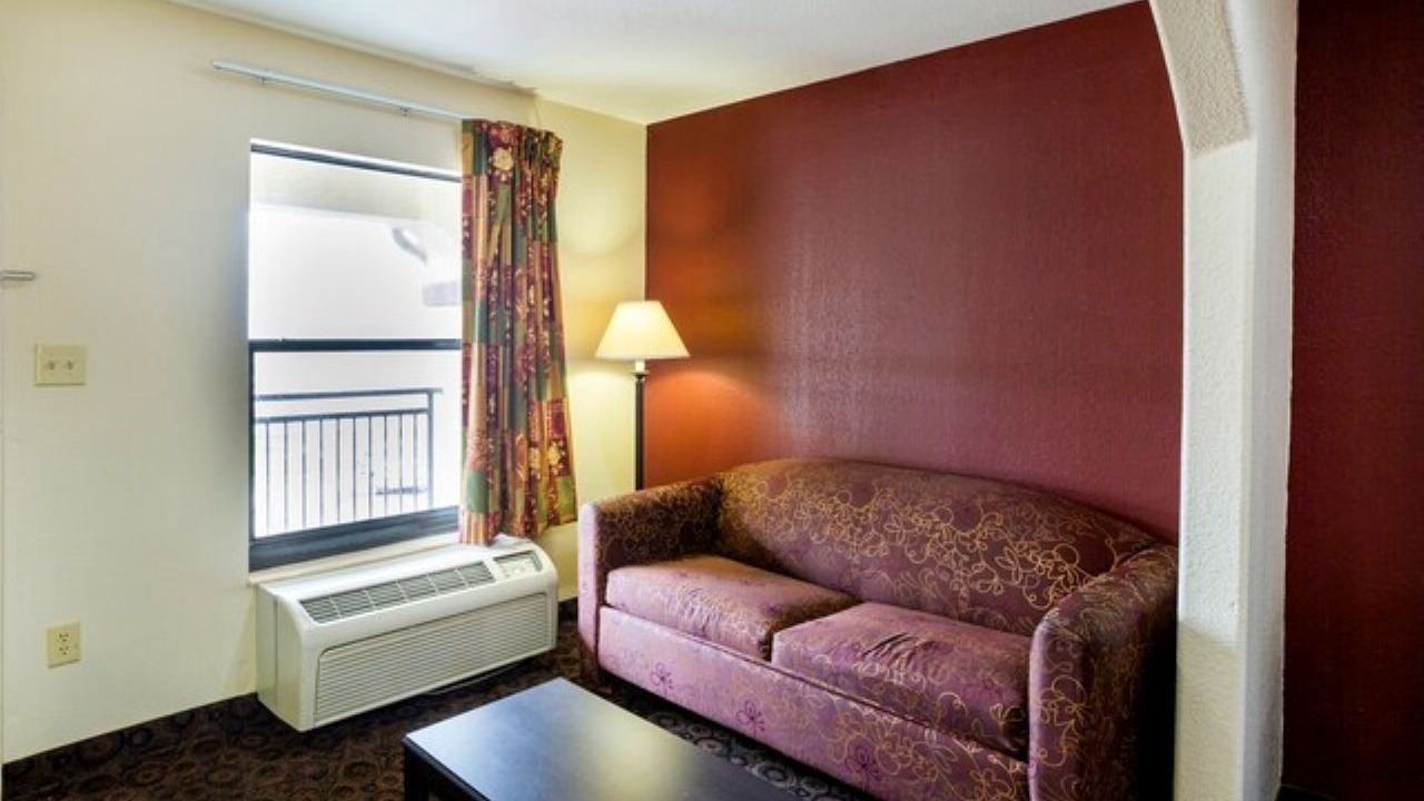 Photo of Bedroom in Port Allen
