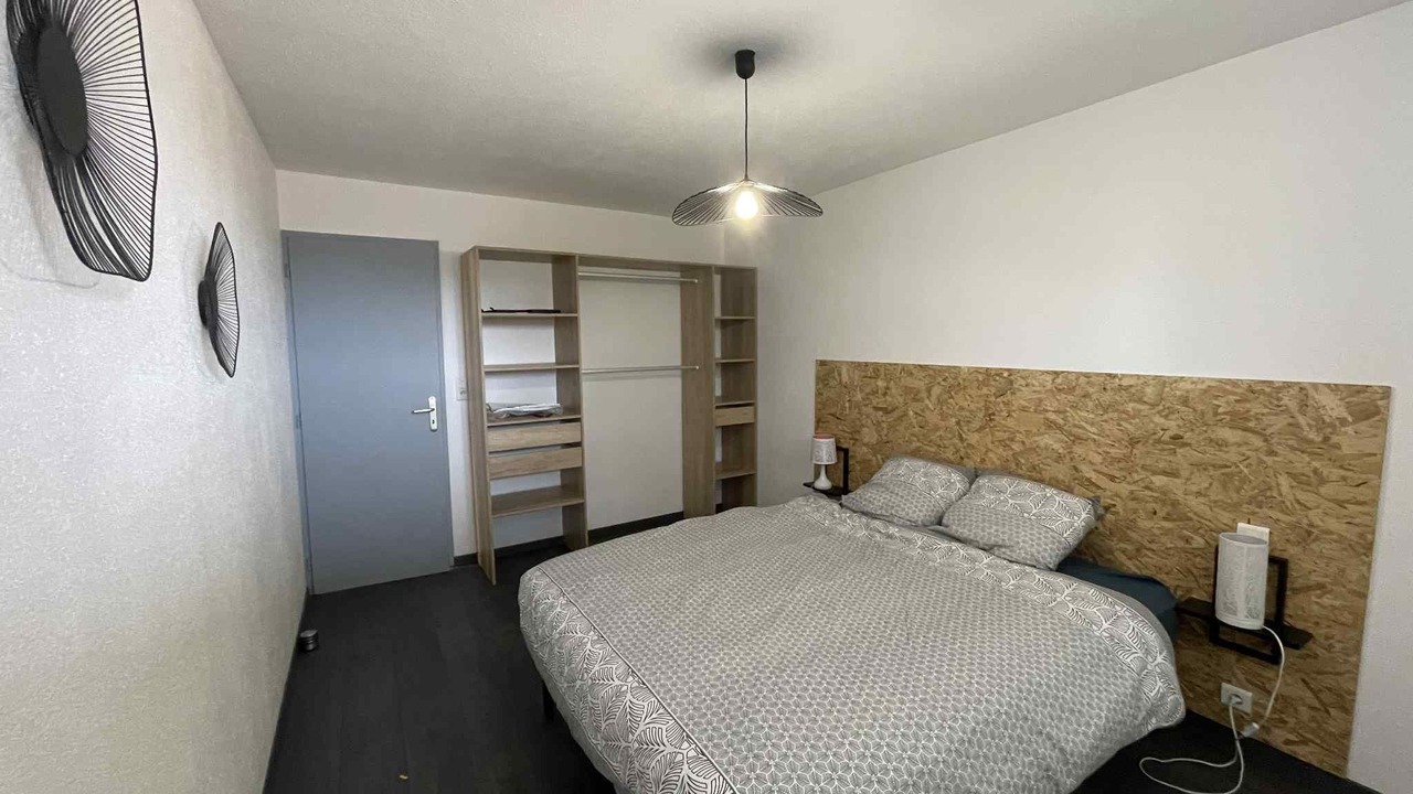 Photo of Bedroom in Lect