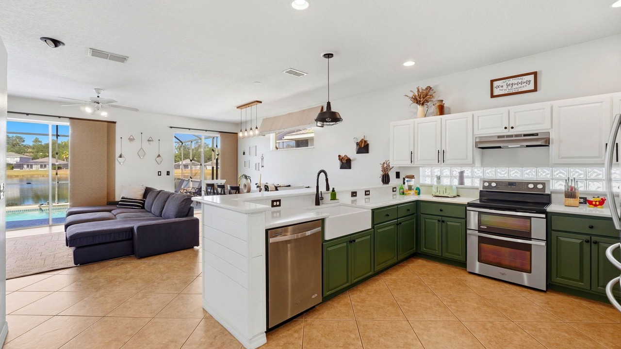 Photo of Kitchen in Sunset Lakes