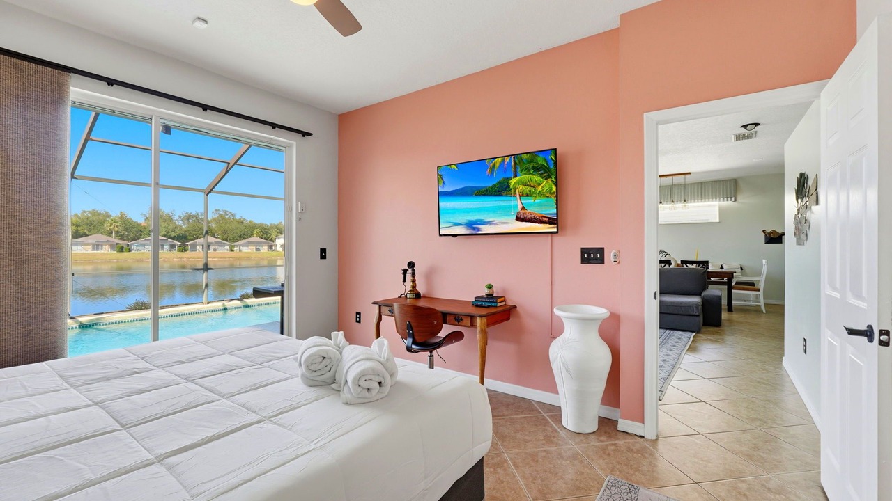Photo of Bedroom in Sunset Lakes