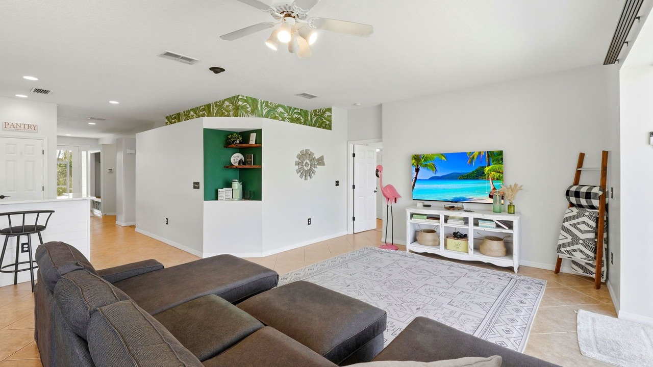 Photo of Livingroom in Sunset Lakes
