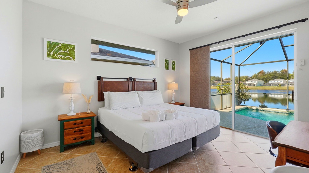 Photo of Bedroom in Sunset Lakes