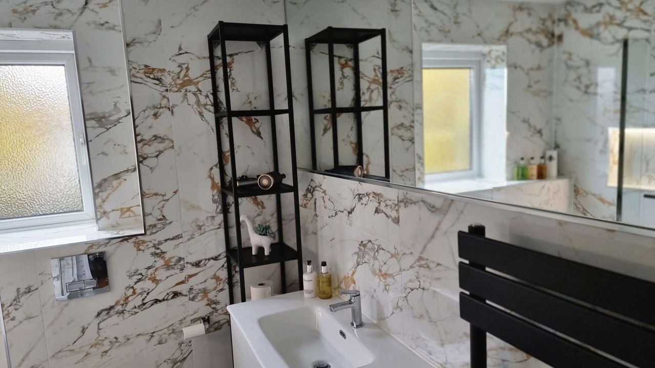 Photo of Bathroom in Reading