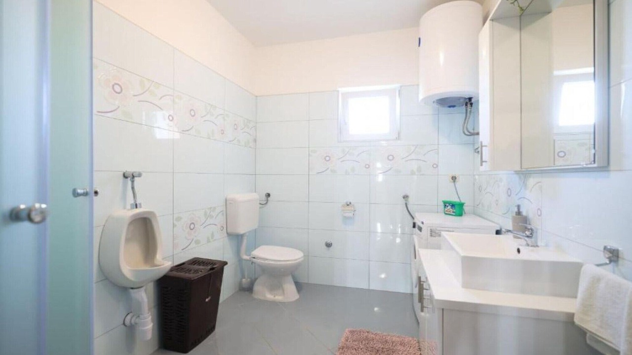 Photo of Bathroom in Skabrnja