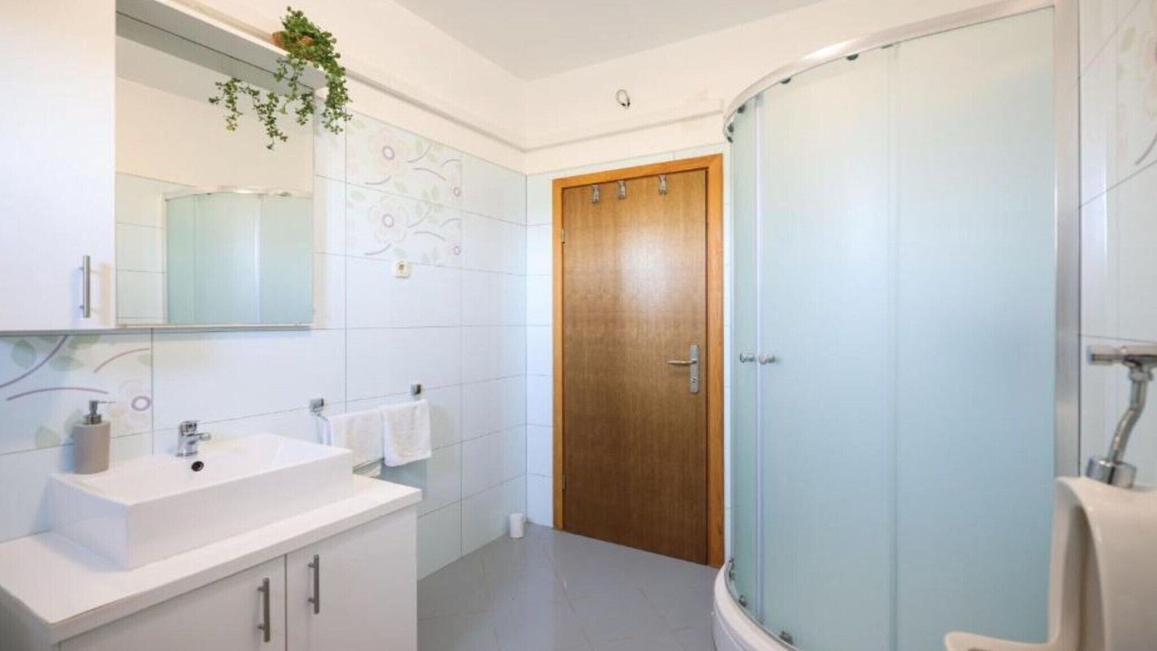 Photo of Bathroom in Skabrnja
