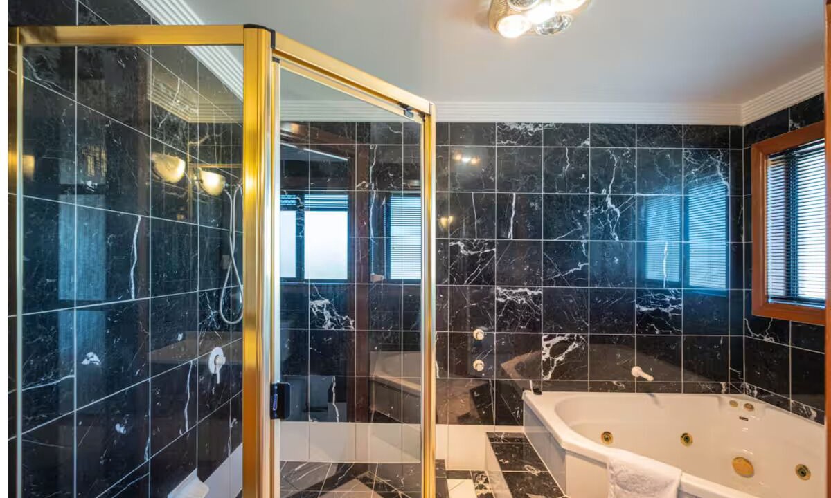 Photo of Bathroom in Macgregor