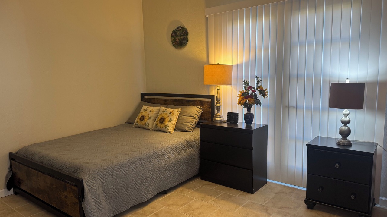 Photo of Bedroom in Tracy