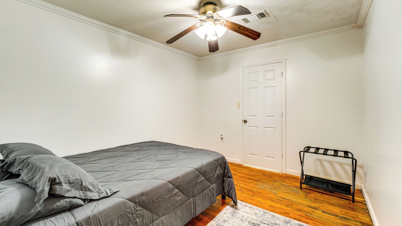 Photo of Bedroom in Poplarville