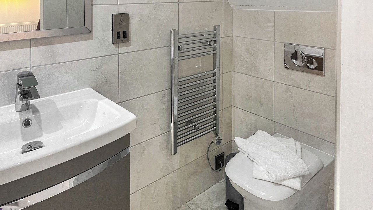 Photo of Bathroom in Fotheringhay