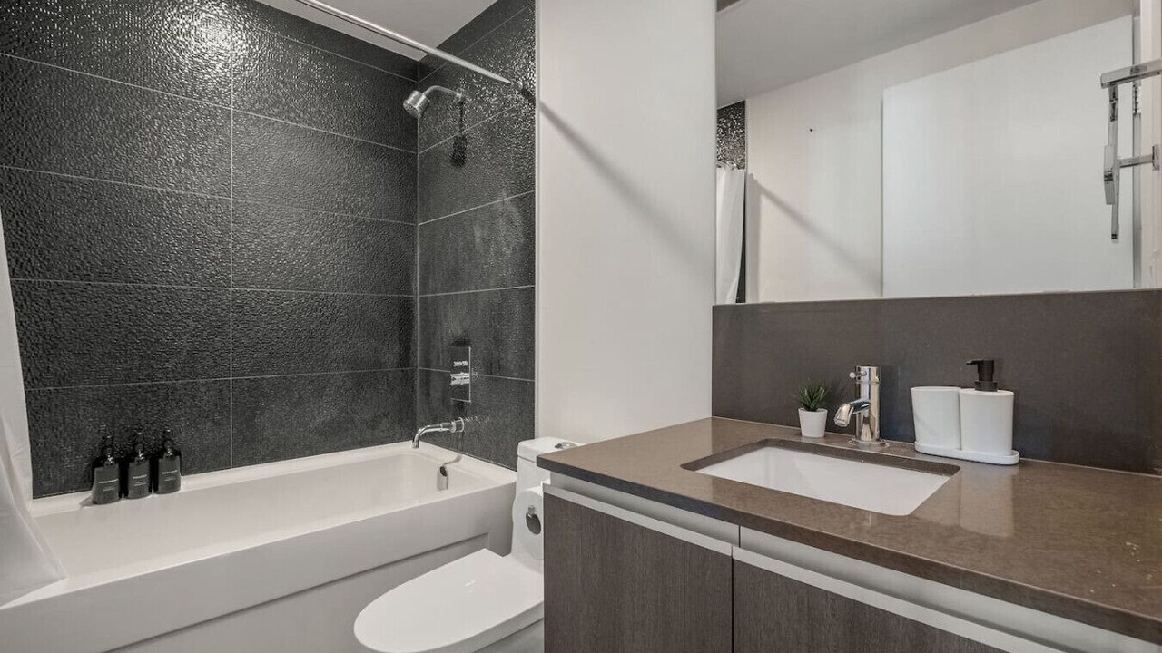 Photo of Bathroom in Victoria Park