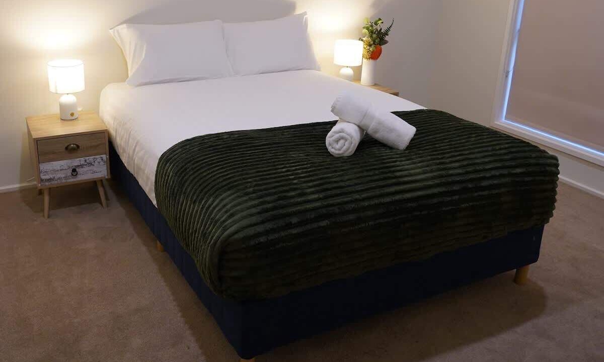 Photo of Others in Denman