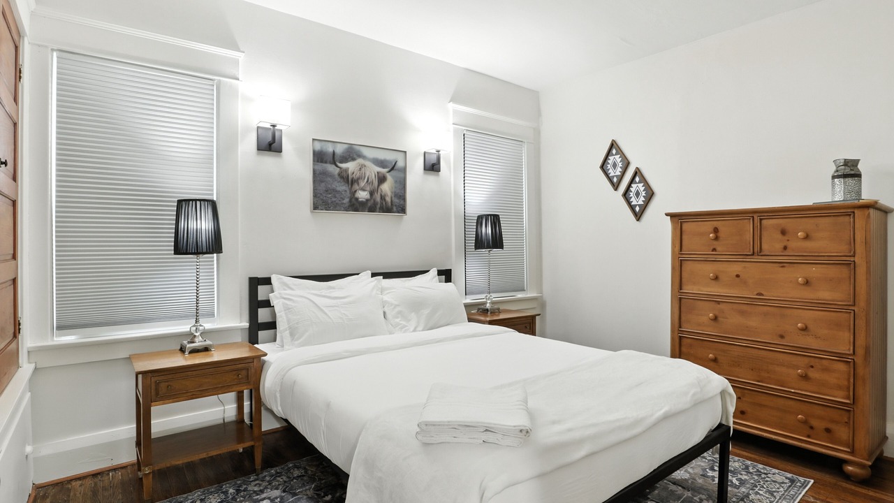 Photo of Bedroom in North Buffalo