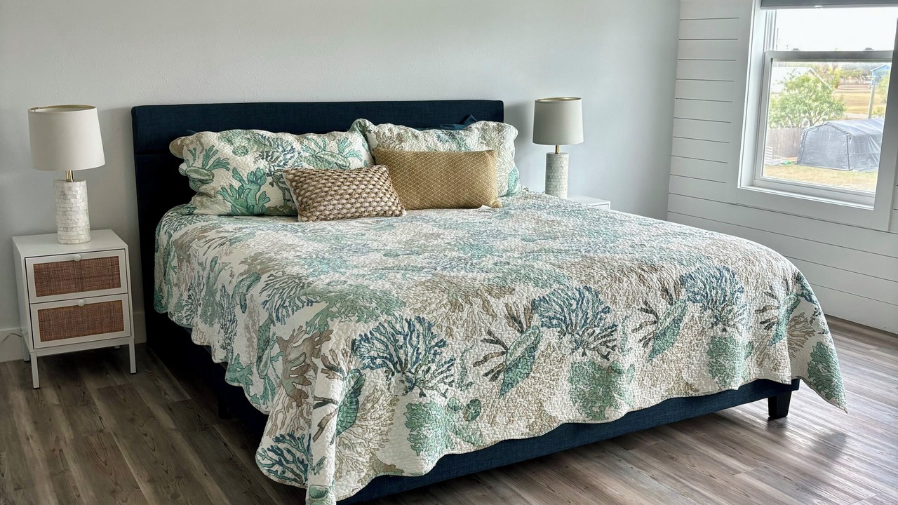 Photo of Bedroom in Rockport
