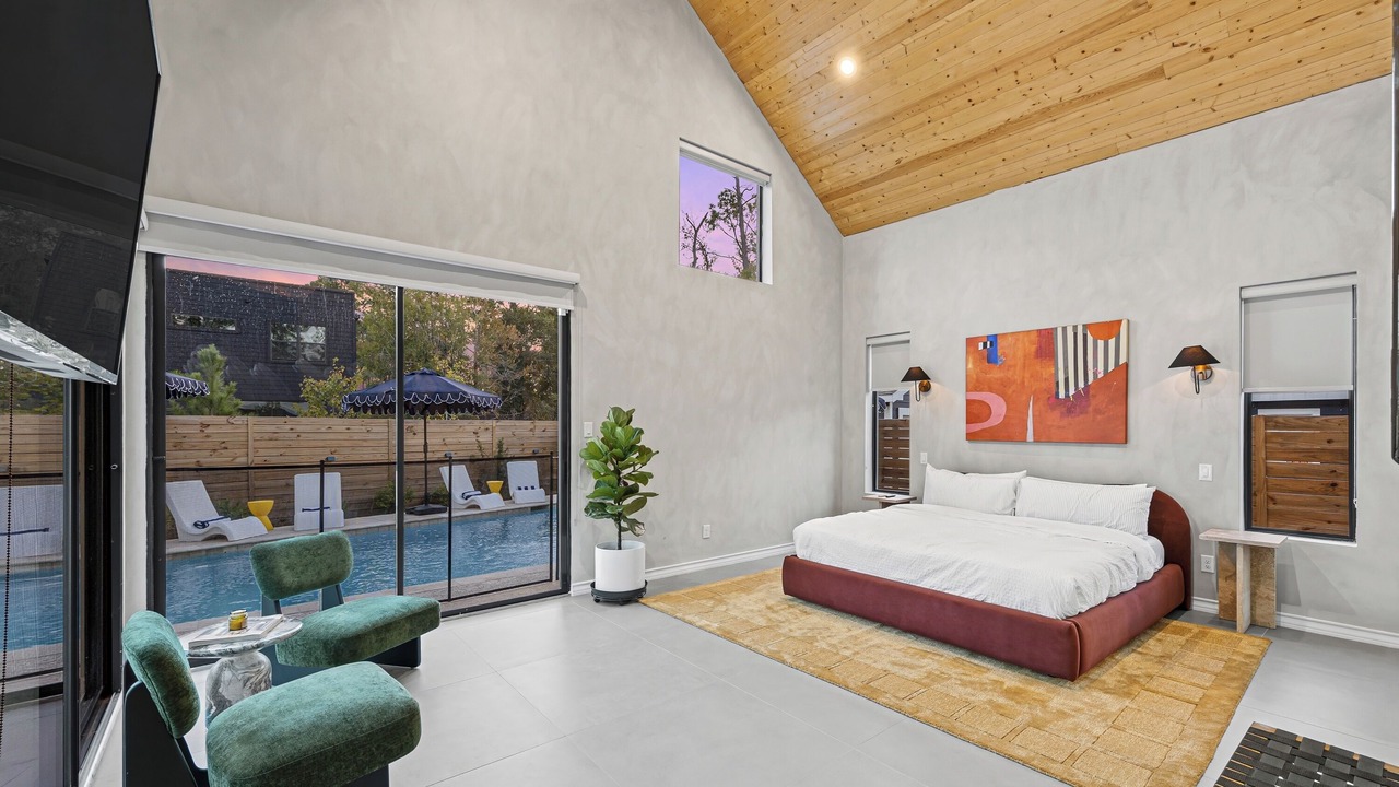 Photo of Bedroom in Conroe