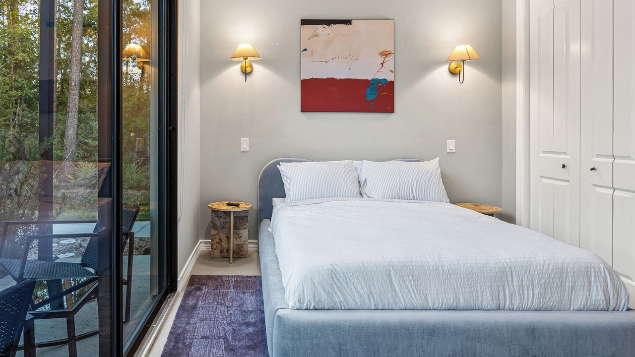 Photo of Bedroom in Conroe