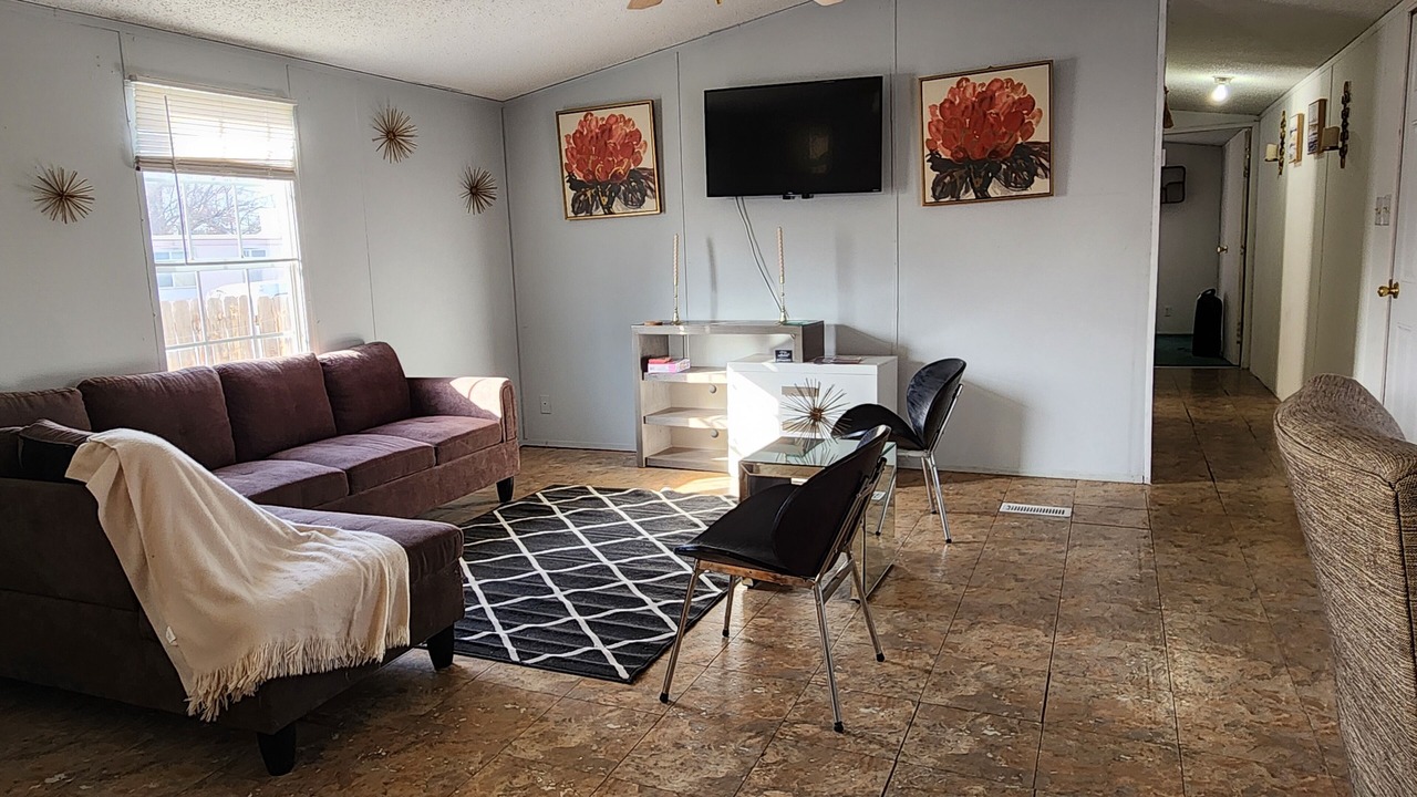 Photo of Livingroom in Farmington