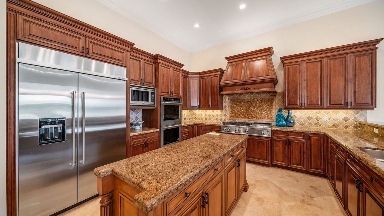 Photo of Kitchen in Tropic Isle