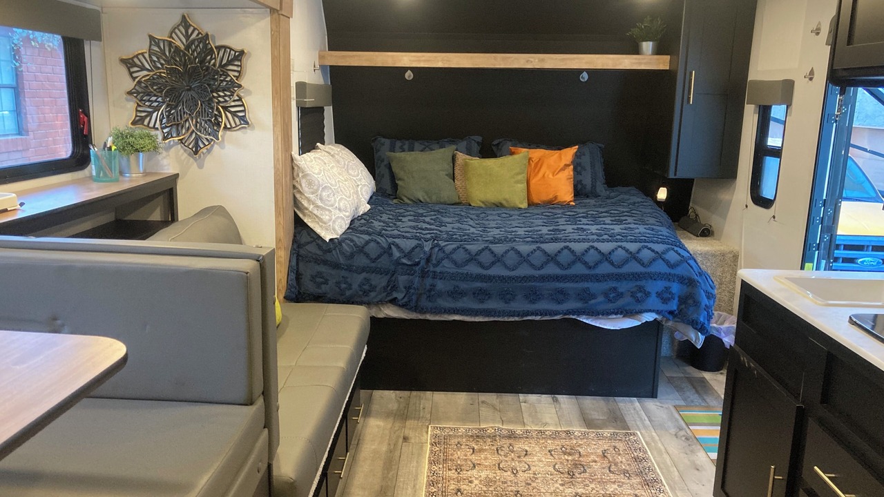 Photo of Bedroom in Spring Valley