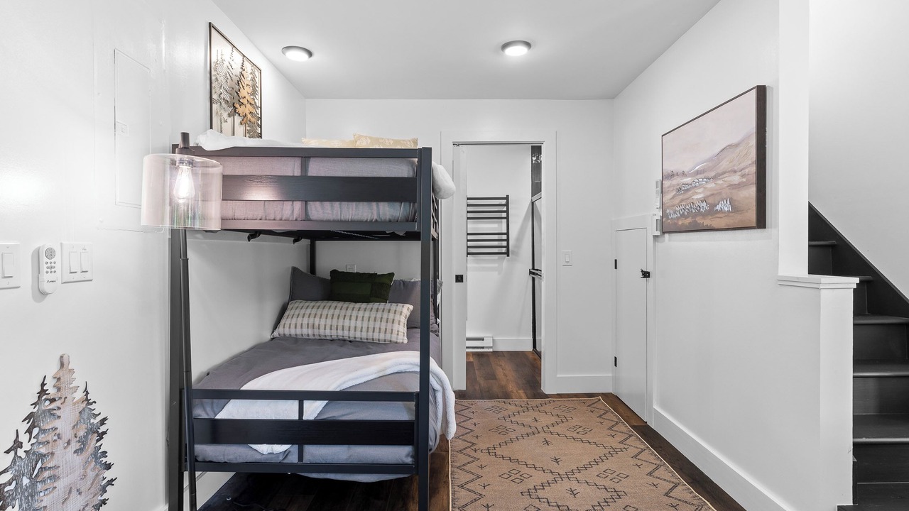 Photo of Bedroom in Sewanee