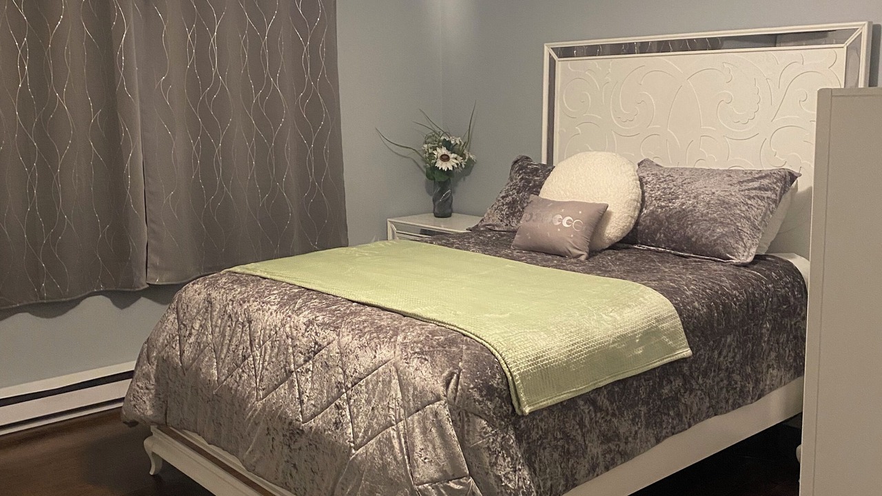 Photo of Bedroom in New Maryland
