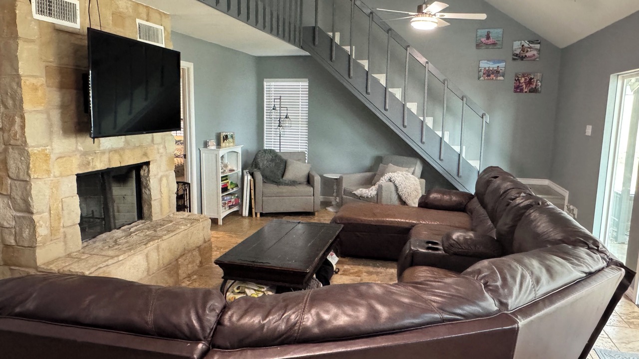 Photo of Livingroom in Nocona