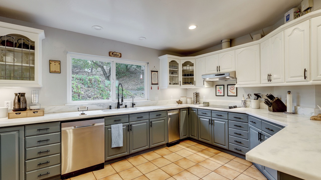 Photo of Kitchen in Lakeside