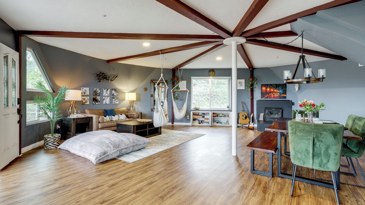 Photo of Livingroom in Lakeside