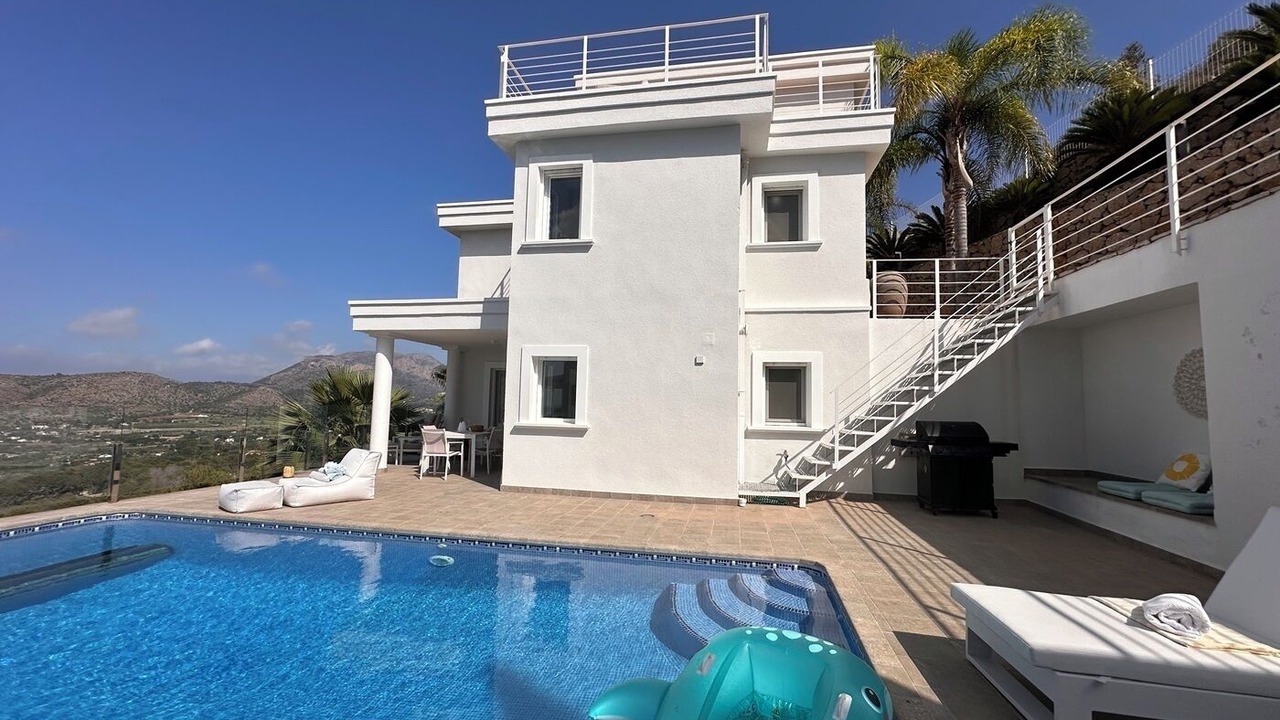 Photo of Outdoor in Pedreguer