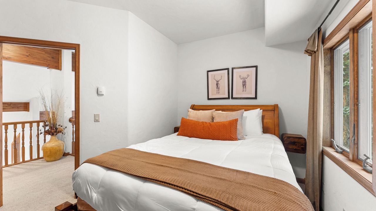 Photo of Bedroom in Blue River