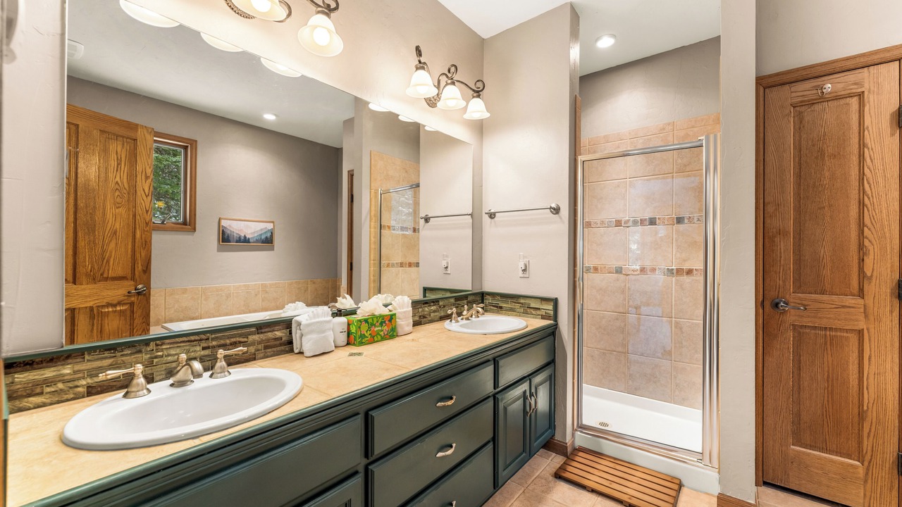 Photo of Bathroom in Blue River