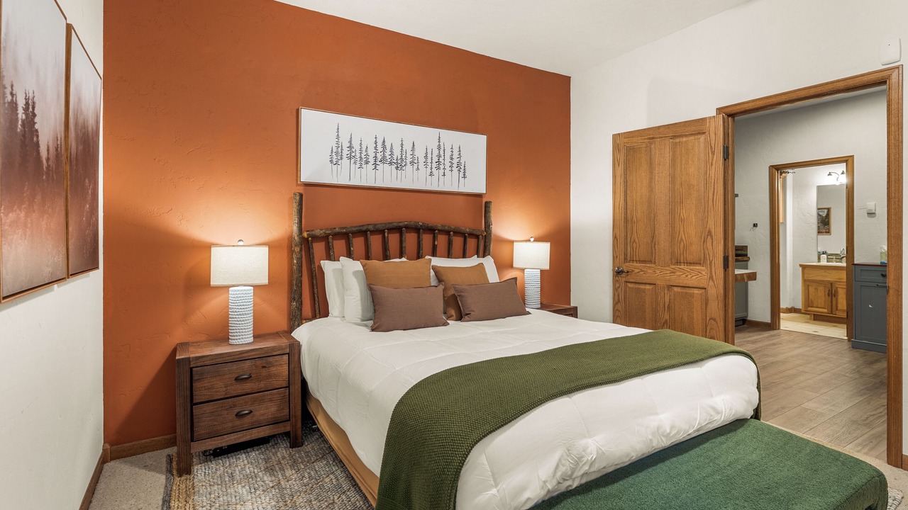 Photo of Bedroom in Blue River