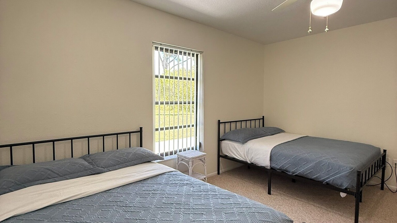 Photo of Bedroom in Warm Mineral Springs