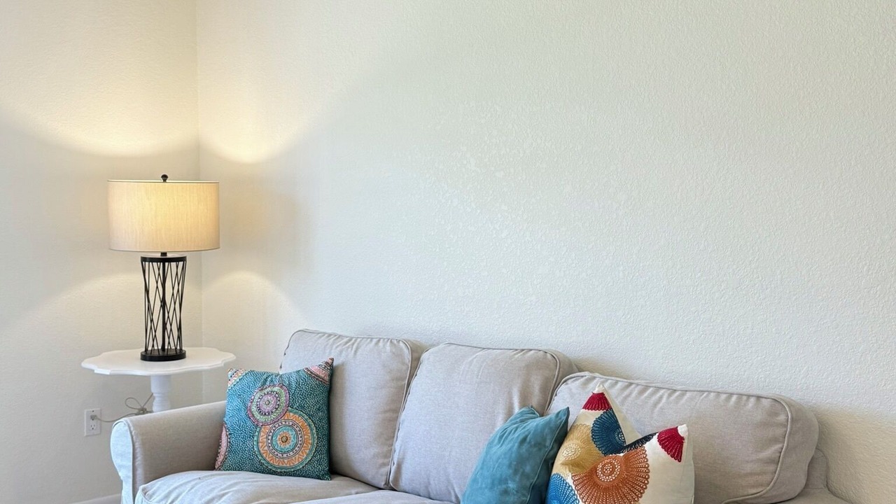 Photo of Livingroom in Warm Mineral Springs
