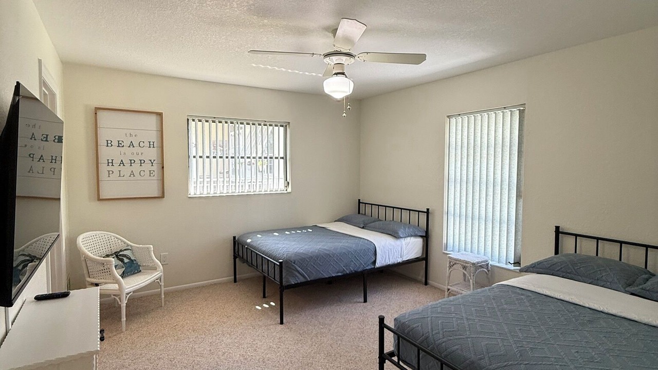 Photo of Bedroom in Warm Mineral Springs