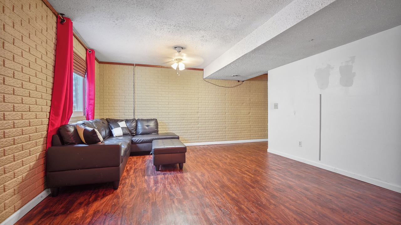 Photo of Livingroom in Bloomington