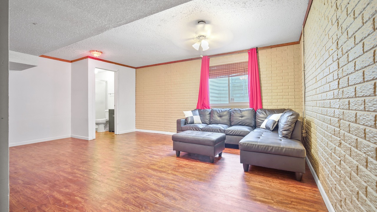 Photo of Livingroom in Bloomington