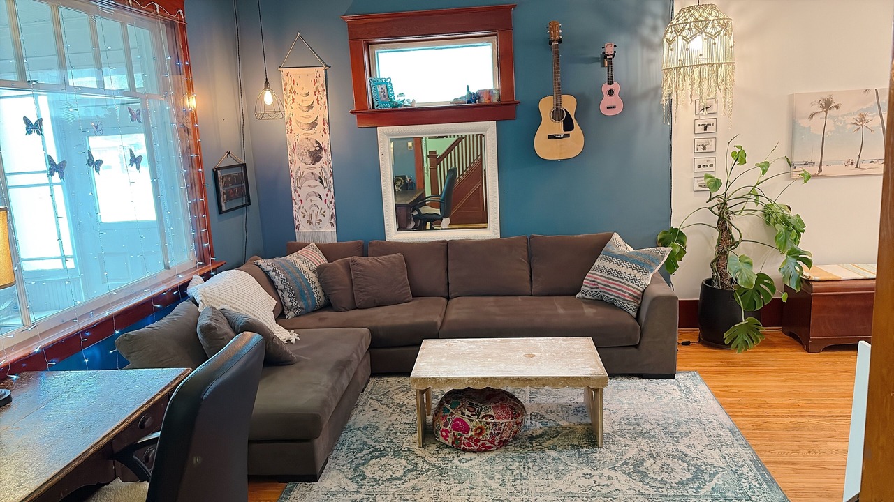 Photo of Livingroom in Brandon