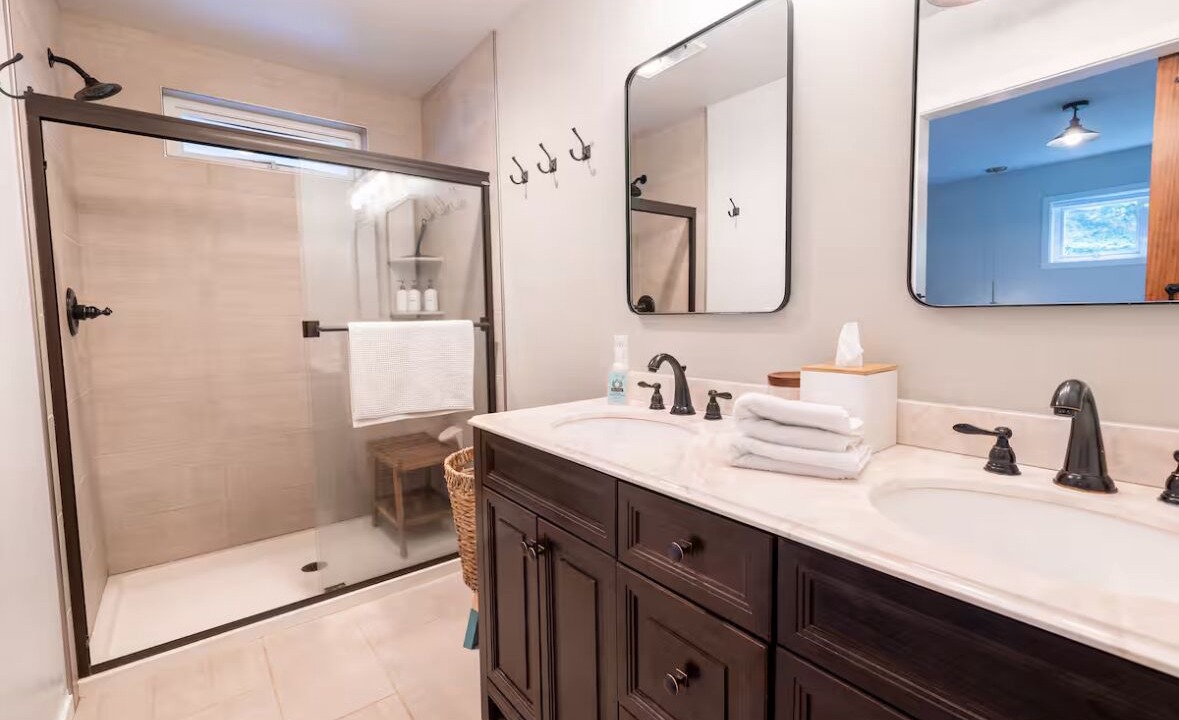 Photo of Bathroom in Greenbank