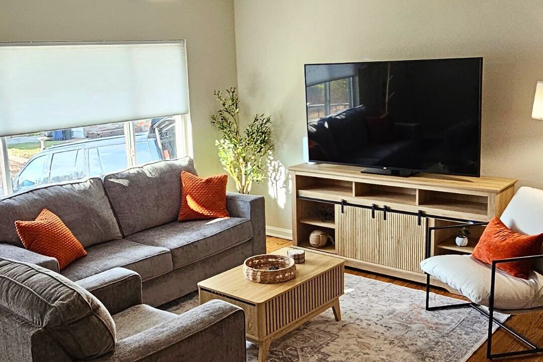 Photo of Livingroom in Clifton Heights