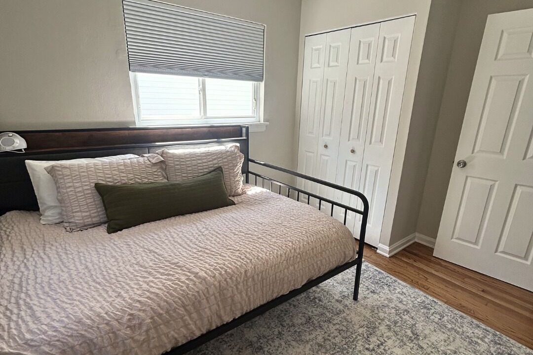 Photo of Bedroom in Clifton Heights