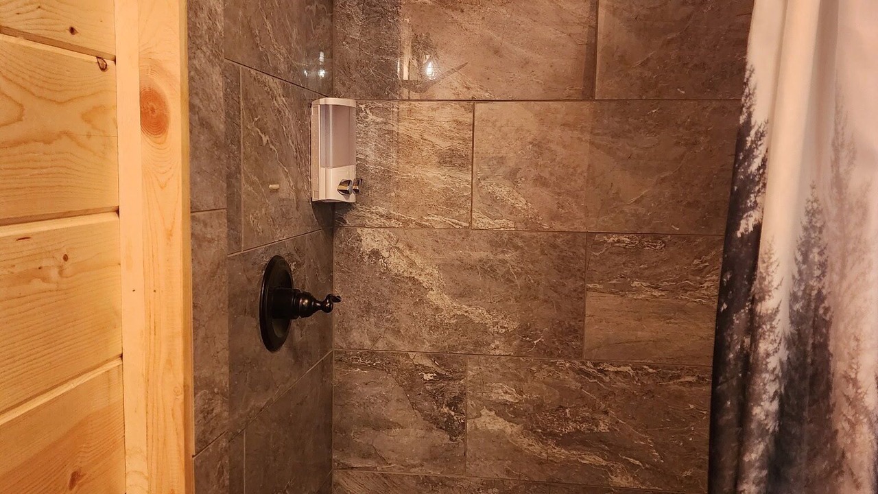 Photo of Bathroom in Pryor