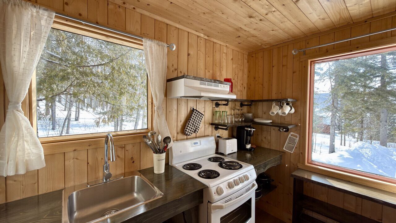 Photo of Kitchen in Pohenegamook