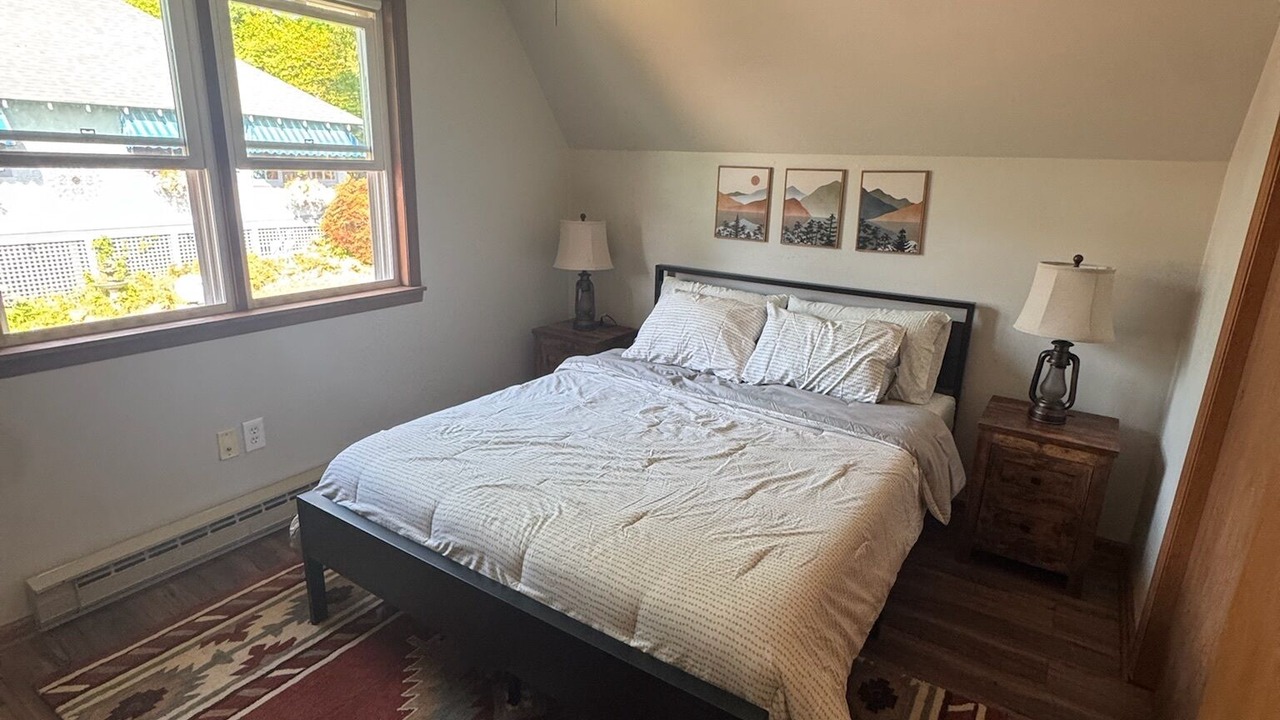 Photo of Bedroom in Lake George