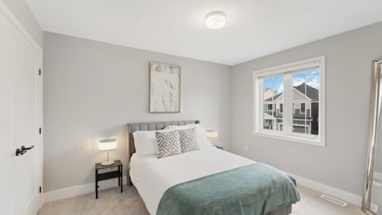 Photo of Bedroom in Ottawa Division