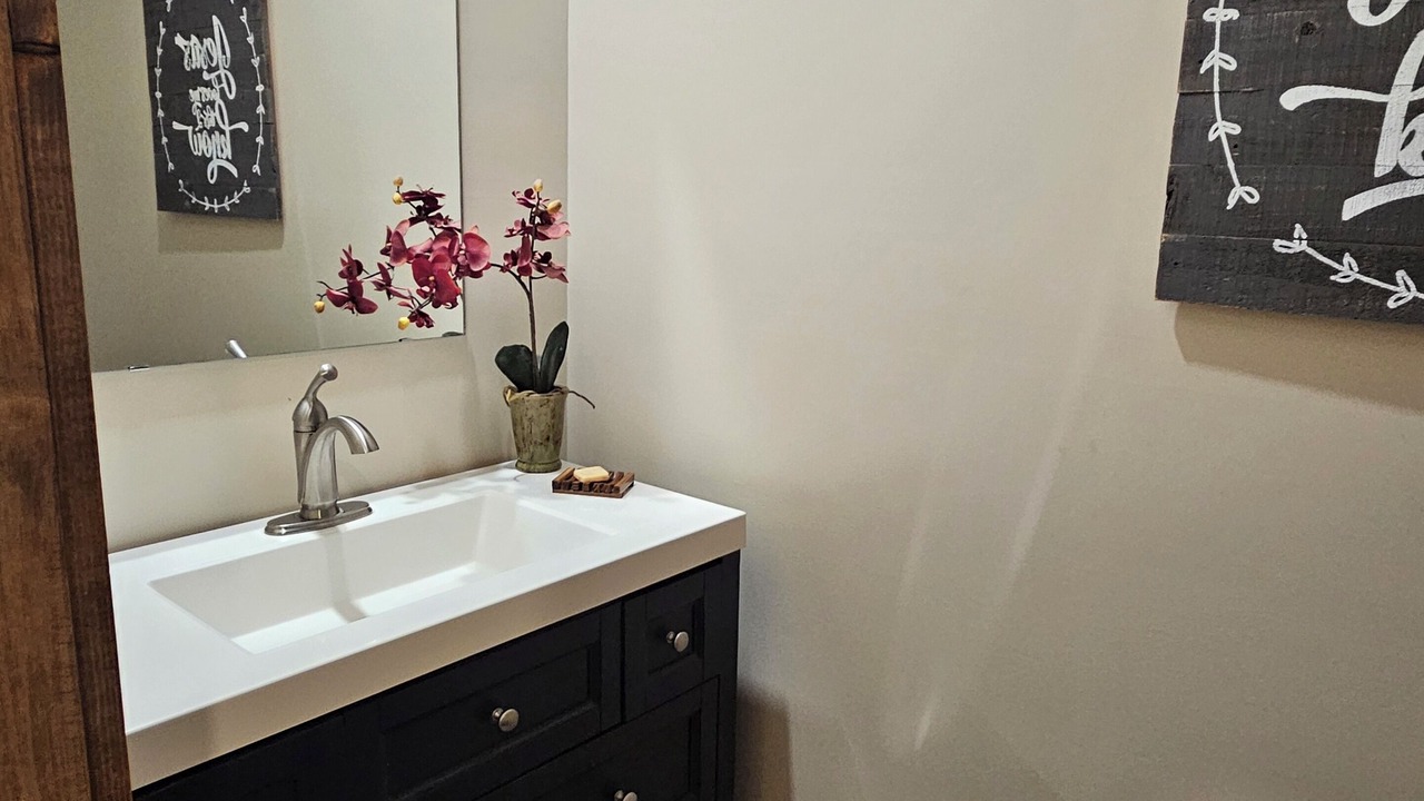 Photo of Bathroom in Dobson