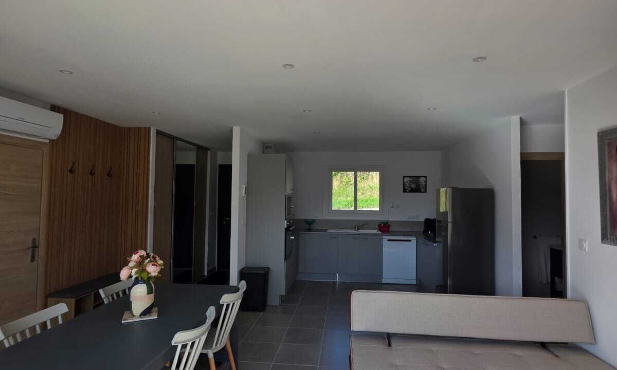 Photo of Others in Chateauneuf-sur-Isere