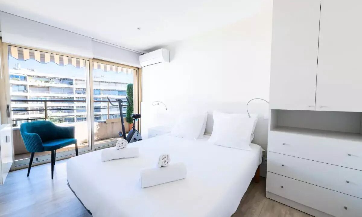 Photo of Bedroom in Cannes La Bocca