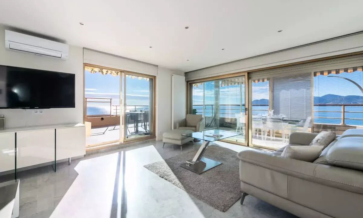 Photo of Livingroom in Cannes La Bocca