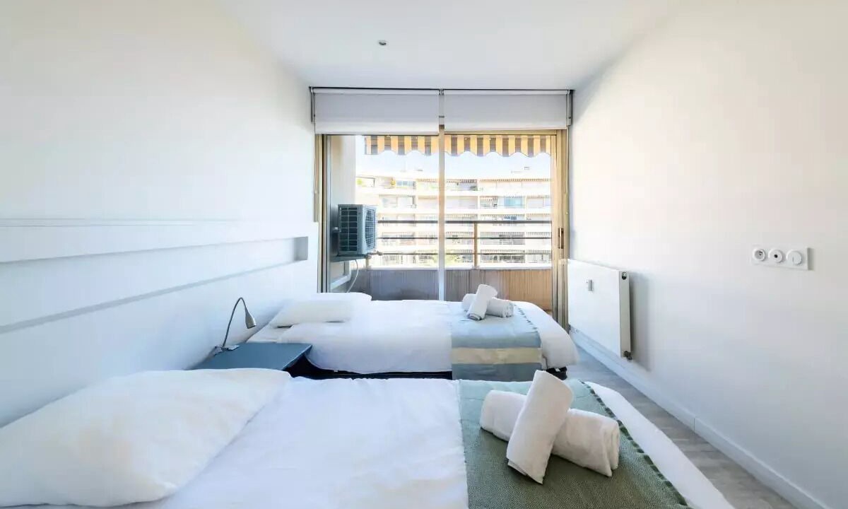 Photo of Bedroom in Cannes La Bocca