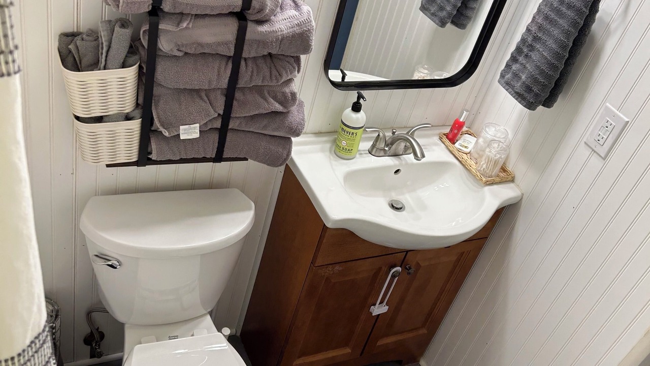 Photo of Bathroom in Shell Knob